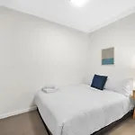 Apartment Modern And South Bank Apartment! Walk To Cbd *