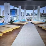 Entire Flat W Infinity Pool And 5M Walk To Fort Valley Station