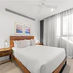 Family Friendly 3 Bedroom Apt W Car Park
