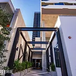 Stylish And Modern Valley Pad With Rooftop Pool And Wifi