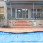 Brisbane Bay Home Stay