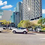 2Br Fortitude Valley Pool Gym And Parking