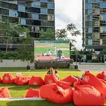Stylish Brisbane Apartment With Pool, Sauna And Gym