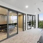 Stylish With Pool Sauna And Gym * Brisbane