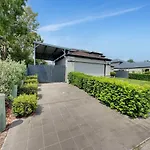 Spacious Family & Pet-Friendly Home On The Canal