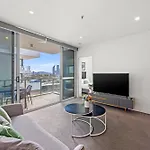 Trafalgar Lane Apartments By Cllix