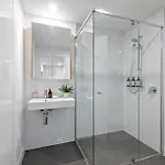 Stylish In Southbank Location With Parking * Brisbane