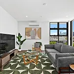 Spacious With Stunning Views And Car Park! Apartment