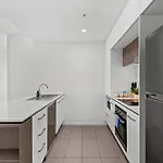 Spacious With Stunning Views And Car Park! Apartment