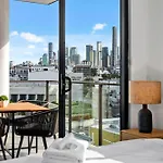 Spacious With Stunning Views And Car Park! * Brisbane