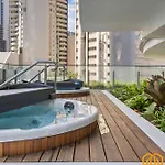 Modern Riverview Haven 1-bedroom Getaway Apartment *