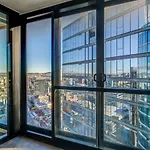 Valley Lookout - Luxe 1br Exclusive Rooftop Pool Apartment *
