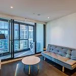 Valley Lookout - Luxe 1br Exclusive Rooftop Pool Brisbane