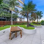 Valley Lookout - Luxe 1br Exclusive Rooftop Pool *