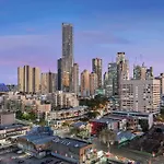 Apartment Views 2br With Infinity Pool, Gym And Parking *