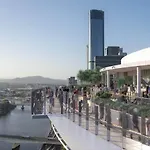Affordable Luxe City And River Views 5 Star Amenities