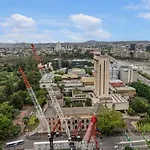 Apartment Affordable Luxe And River Views 5 Star Amenities Brisbane