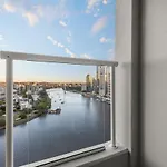 Skyline Stunner 3bed-2bath-1car-views - Cbd Brisbane