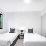 Leafy Hideout - Quiet Comfort Near Riverfront And Cbd