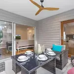 Apartment Park Ave Retreat - 3 Carparks, Wifi, Bbq, King Bed *