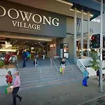 Park Ave Retreat - 3 Carparks, Wifi, Bbq, King Bed