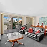 Apartment Stylish Escape Free Parking For 2 Walk To Cbd Brisbane