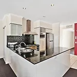 Stylish Escape Free Parking For 2 Walk To Cbd * Brisbane