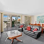 Apartment Stylish Escape Free Parking For 2 Walk To Cbd Brisbane