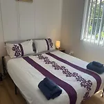 Cozyhomes Woolloongabba B&B