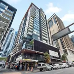 South Bank Sleek - 2Bed-2Bath-1Car-Pool