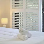 Sunny St Lucia Stay With 5 Beds & Free Parking