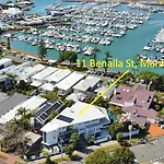 Location, Location, Location - Very Large Apartment