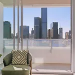 Riverista - Scenic Stay Near Art And Waterfront Dining