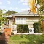 Smart Suites Self Check-In Cottage - Carina