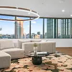 Beautiful Brisbane Cbd High Rise Apt At Queens Wharf