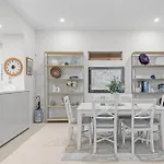Family-Friendly 3Br With Pool Near Brisbane