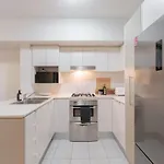 Private Oasis 3bed-2bath-1car - 5mins To Cbd * Brisbane