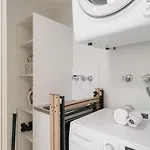 Apartment Private Oasis 3bed-2bath-1car - 5mins To Cbd