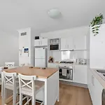 Apartment Serene & 1bed-1bath-1car - 5 Mins To Cbd *