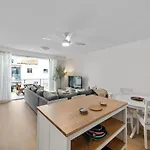 Serene & 1bed-1bath-1car - 5 Mins To Cbd * Brisbane