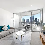 Scenic 2Br With Balcony And Recreational Deck Access