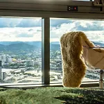 Ruri-An - Sky Retreat Above The River & Star Bne