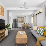 Soothing Sunny Escape 2B1B Ar2 36