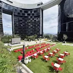 Queens Wharf Luxe Retreat -brisbane Cbd, Pool, Apartment Brisbane