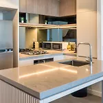 Resort-style Cbd 1-bedroom Walk To Everything Apartment Brisbane