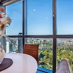 Apartment Resort-style Cbd 1-bedroom Walk To Everything *