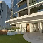 Modern - 1 Bedroom Stay In Queen\'S Wharf Walk To Casino