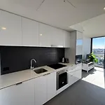 Kozyguru | Fortitude Valley | 2 Bed Apartment *
