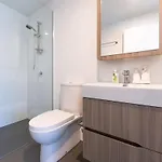 Apartment And River View 2b2b With Free Parking Brisbane