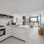 Queen's Wharf 1bed - Lv 60 Skyline Reverie Apartment *
